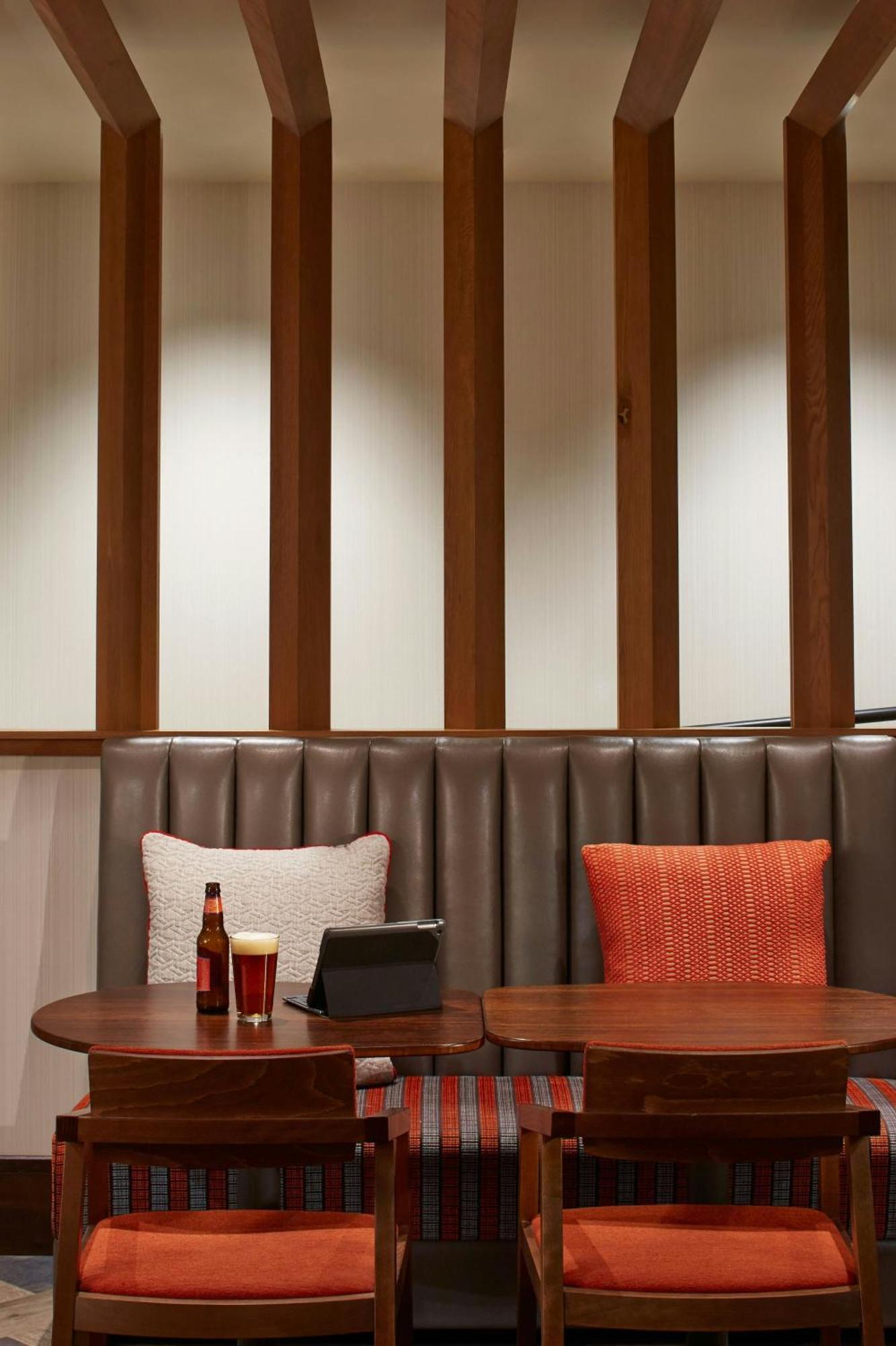 Courtyard By Marriott Lake George Esterno foto
