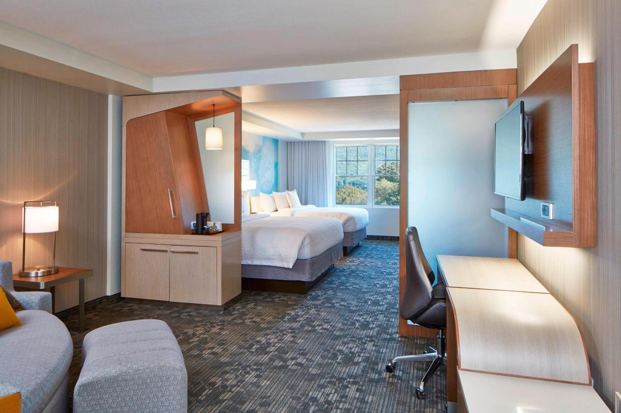 Courtyard By Marriott Lake George Esterno foto