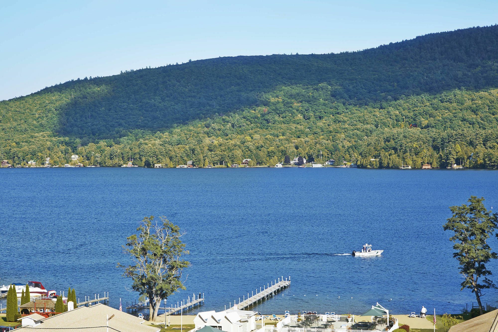 Courtyard By Marriott Lake George Esterno foto